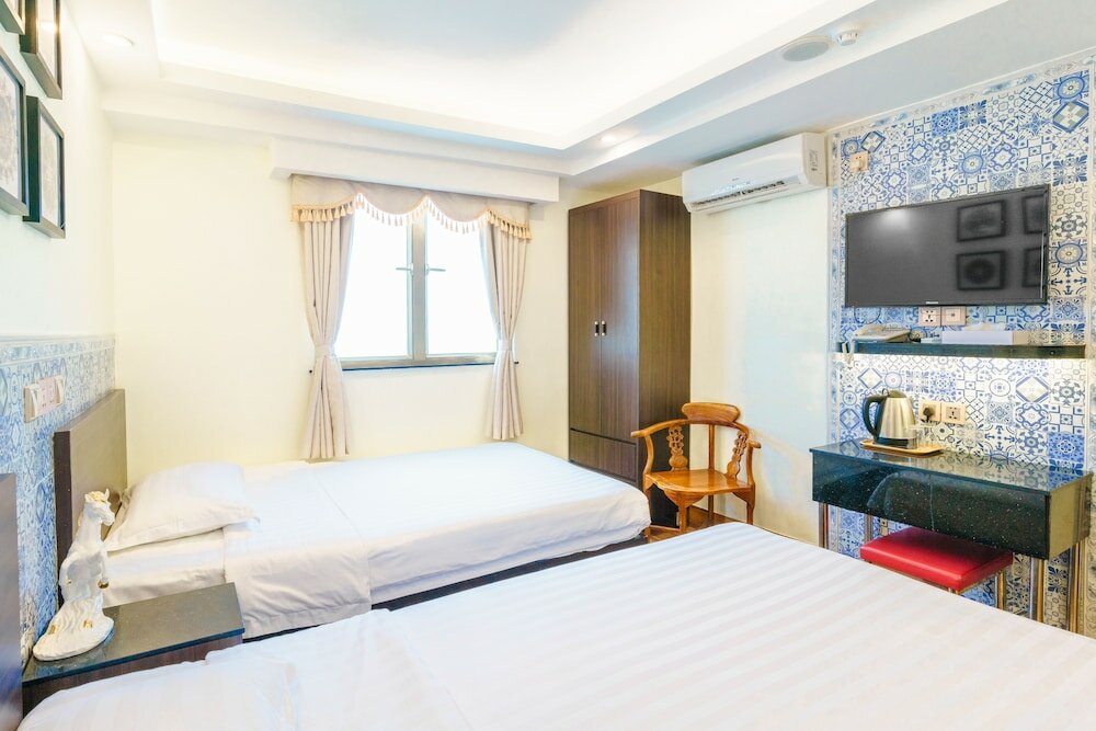 Фото Hotel Hou Kong