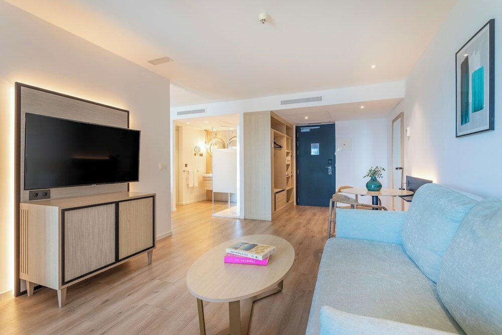 Фото Innside by Melia Alicante Porta Maris