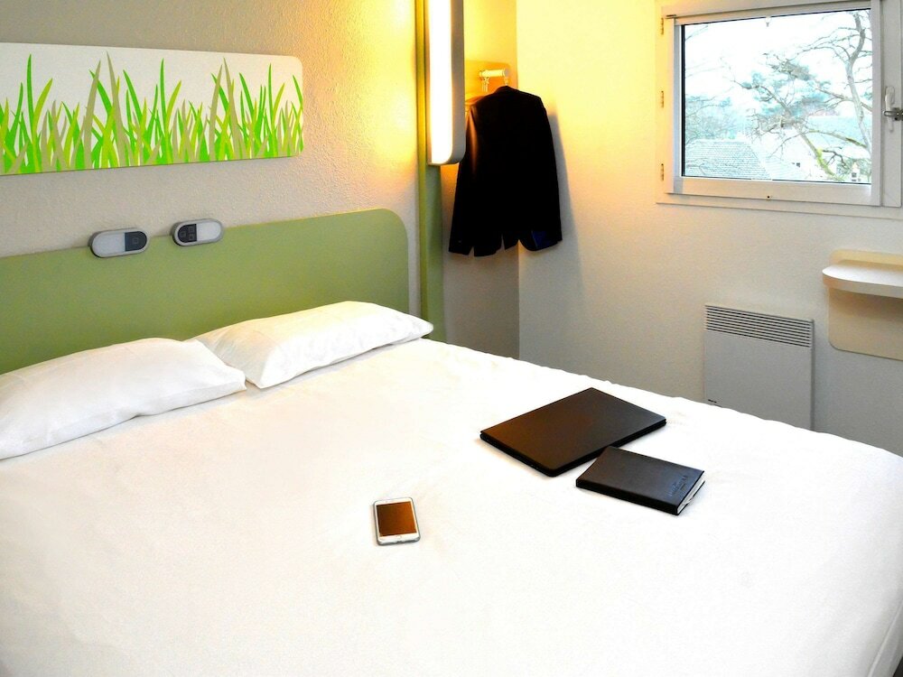 Фото Ibis budget Rouen Sud Zenith