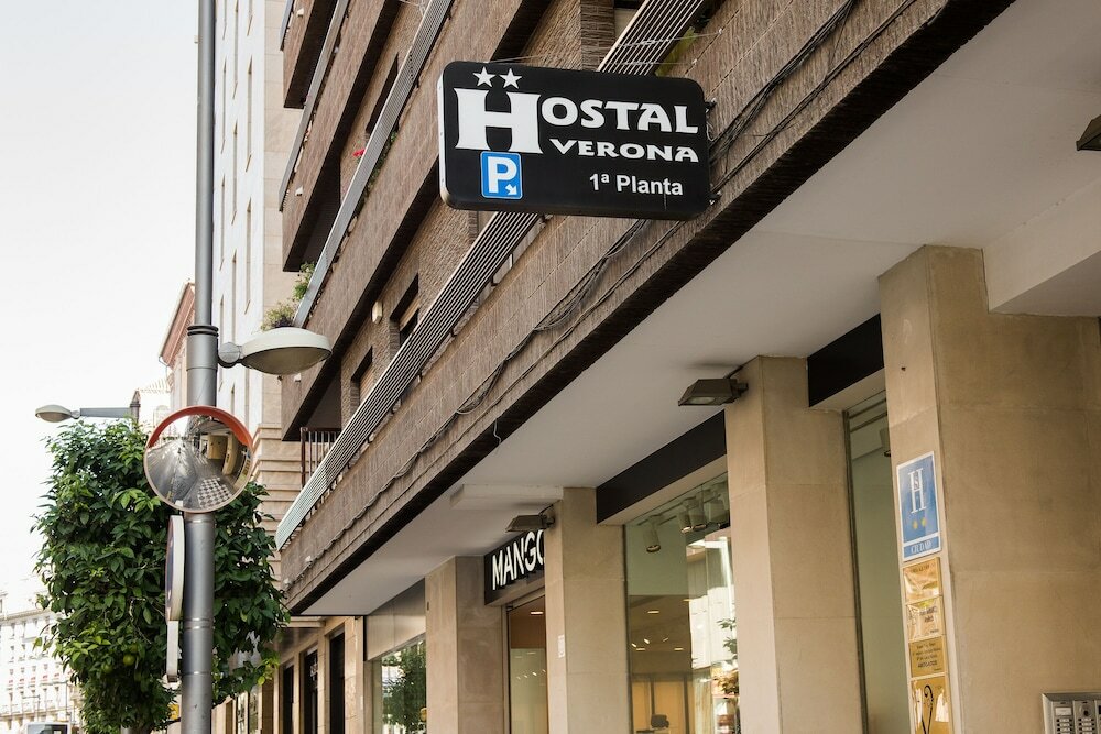 Фото Hostal Verona