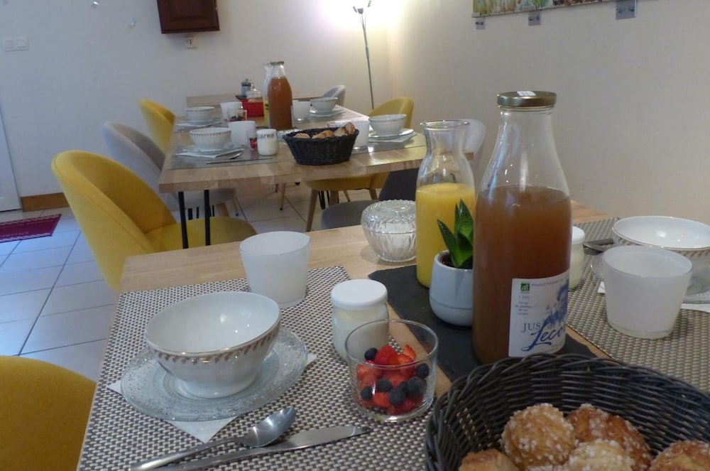 Фото Logis de Saint-Jean