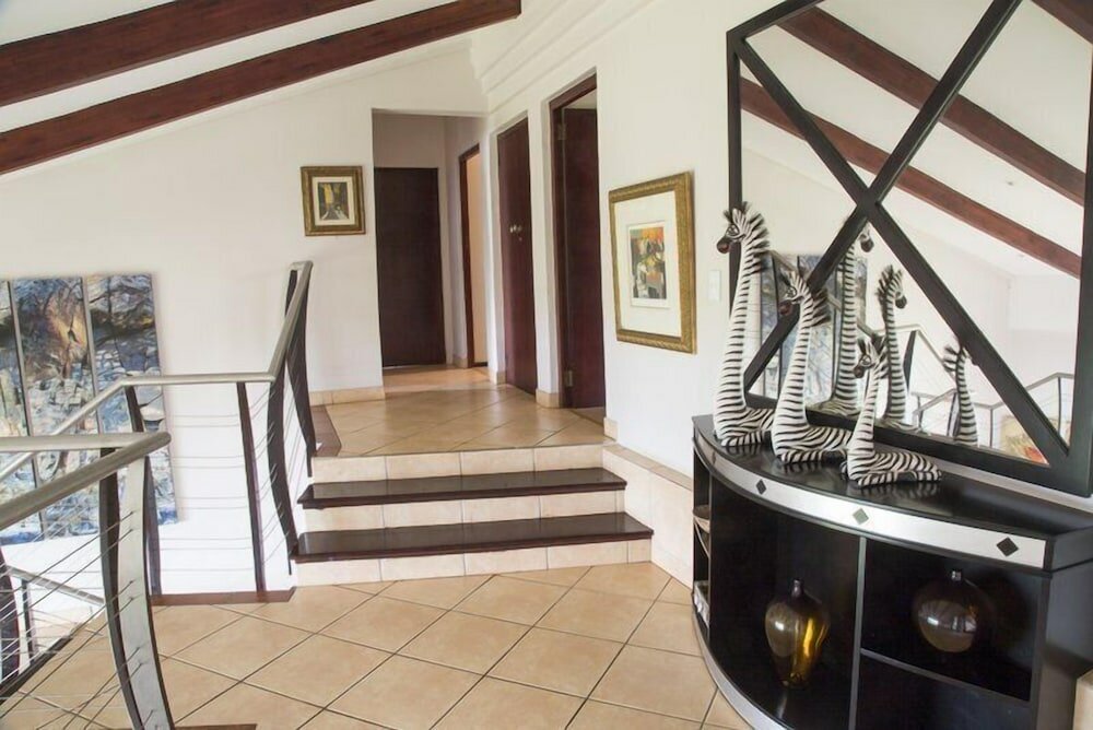 Фото Misty Blue Bed and Breakfast