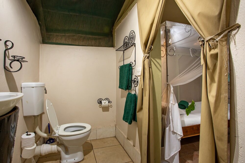 Фото Maramba River Lodge