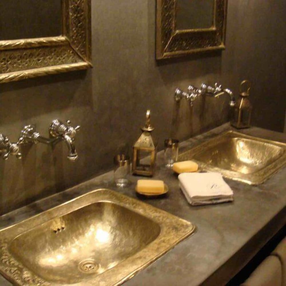 Фото Riad Hermes