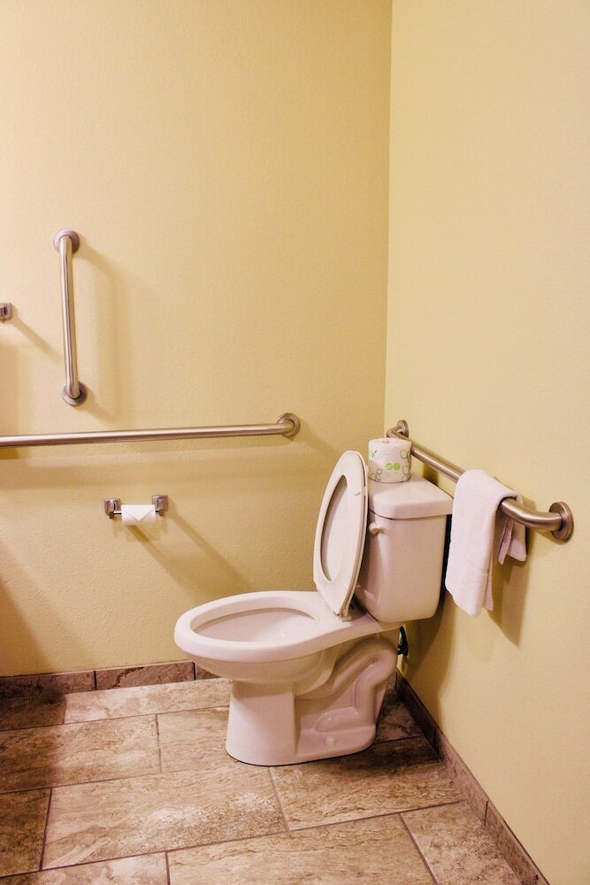 Фото Cobblestone Hotel & Suites – Devils Lake