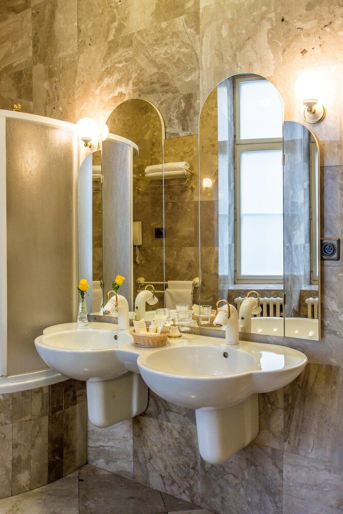 Фото Hotel Dvorak