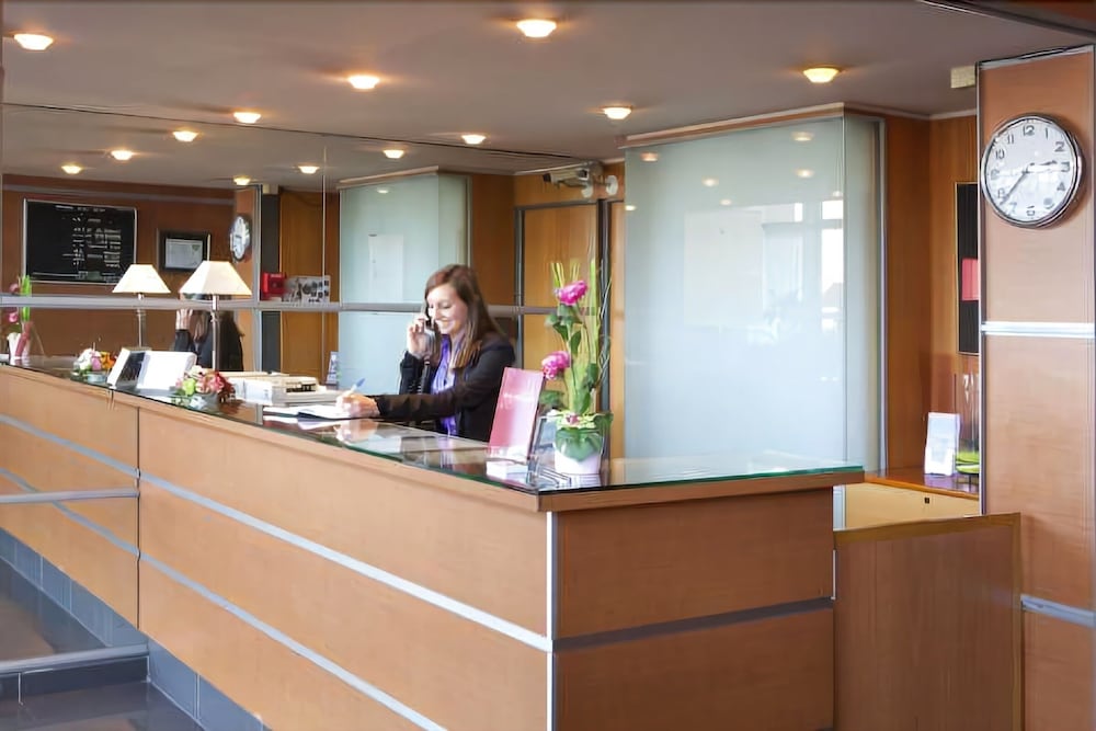 Фото Hotel Lille Europe