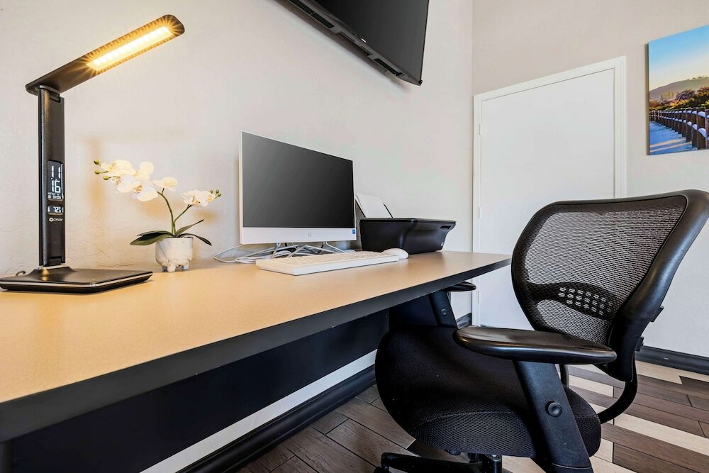 Фото Best Western Santee Lodge