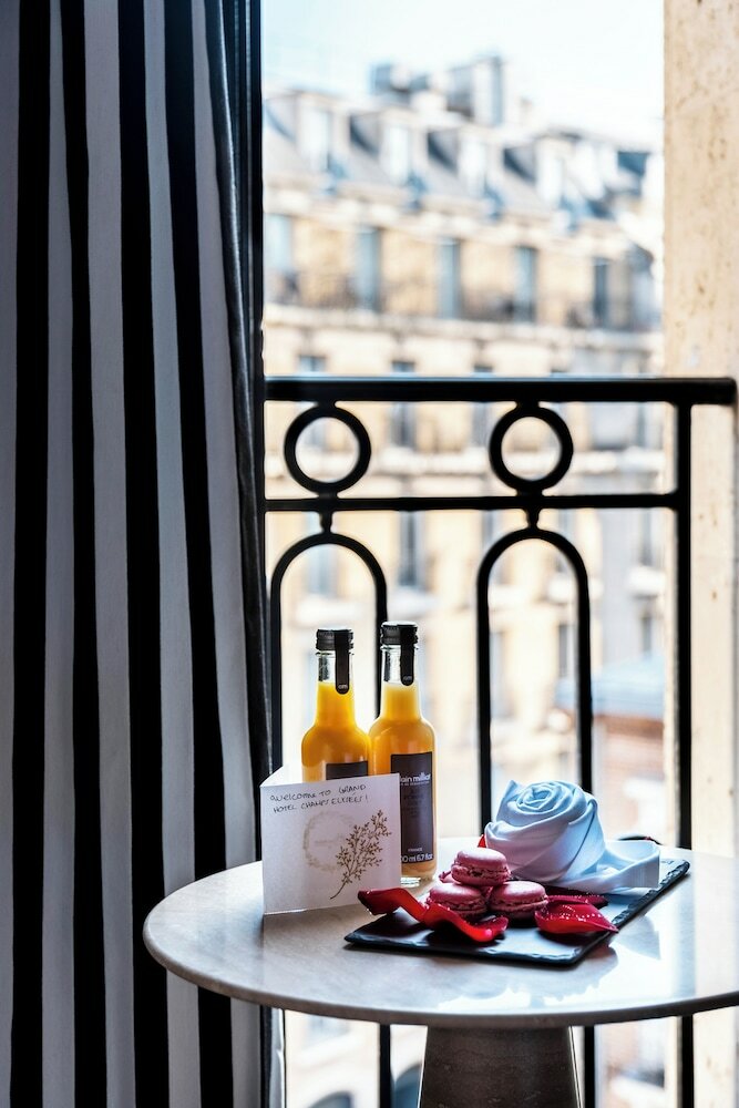 Фото Grand Hotel Champs-Elysees