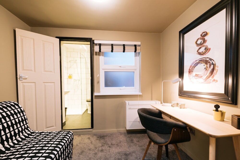 Фото The Warwick by Aura Collection