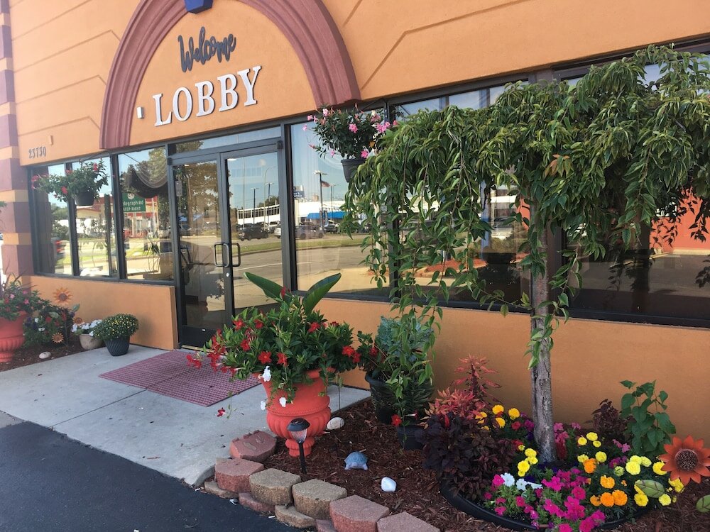 Фото A Victory Inn - West Dearborn