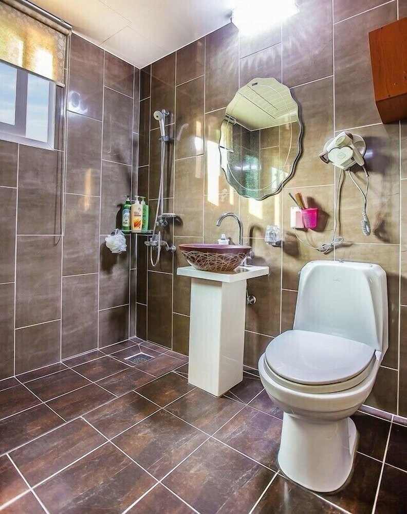 Фото Namhae Oceanview Pension