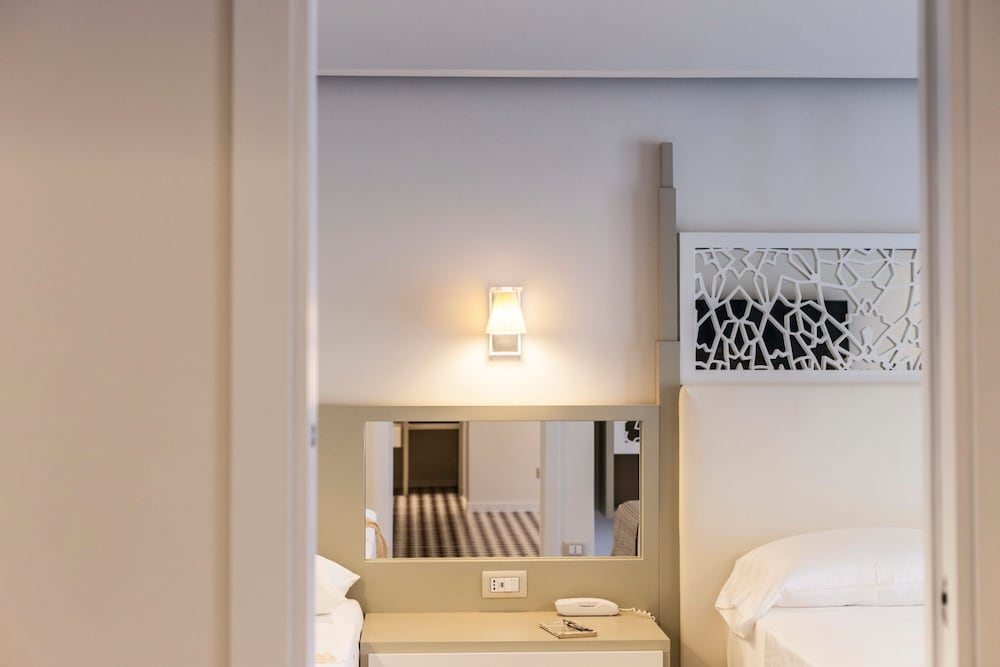 Фото Suite Hotel L'Oasi di Riaci