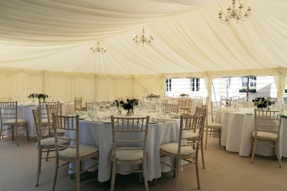 Фото Apex Temple Court Hotel