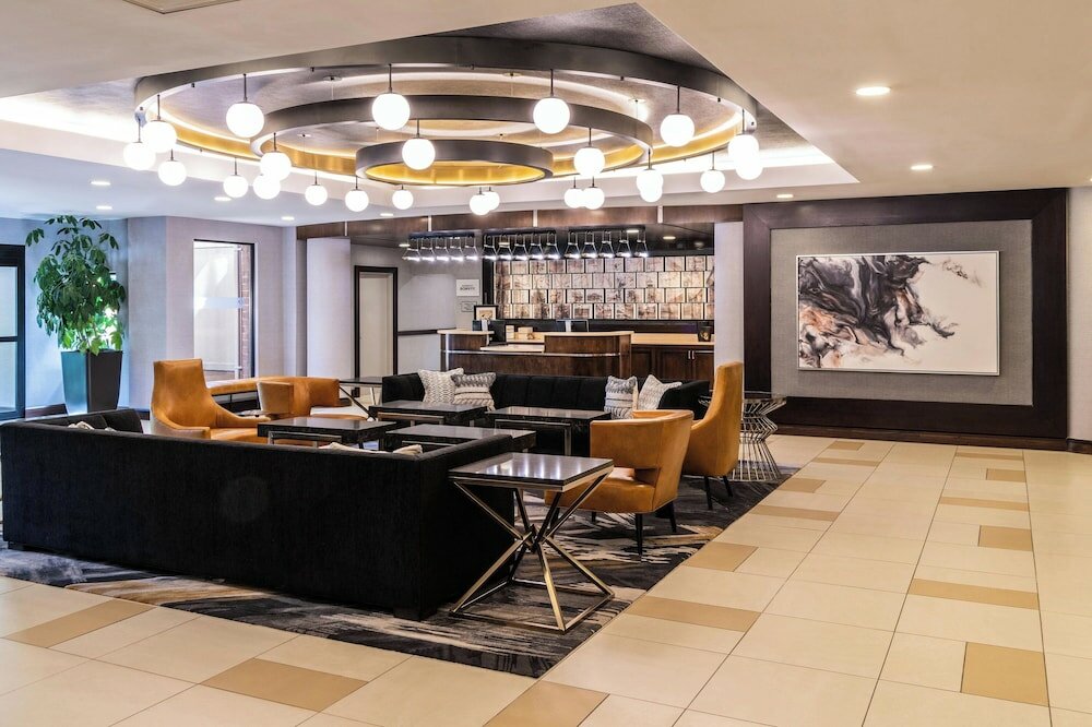 Фото Sheraton Ann Arbor Hotel