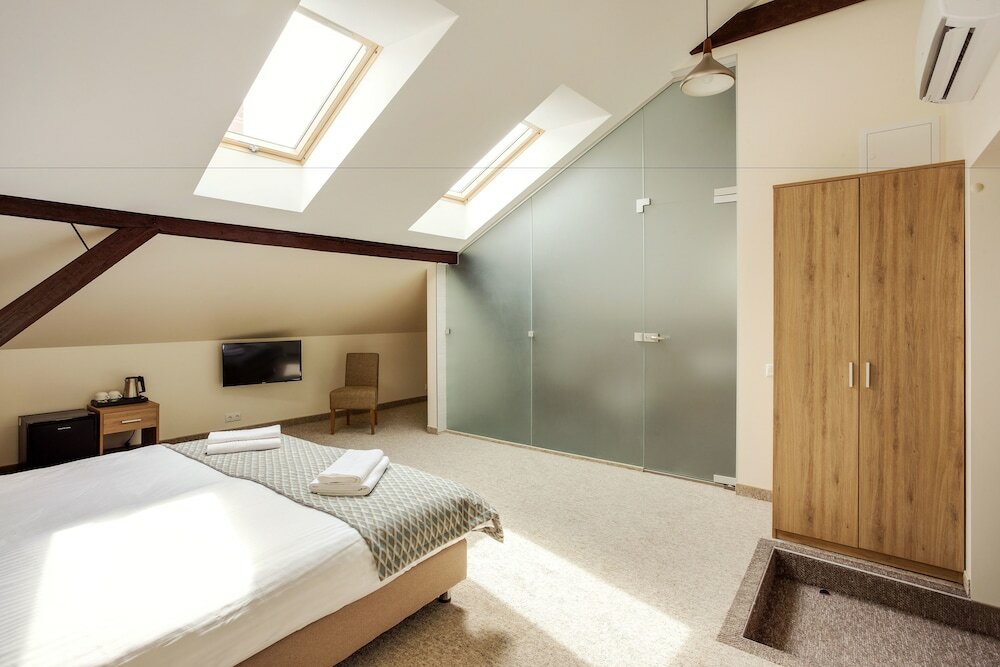 Фото Old Town Trio Hotel