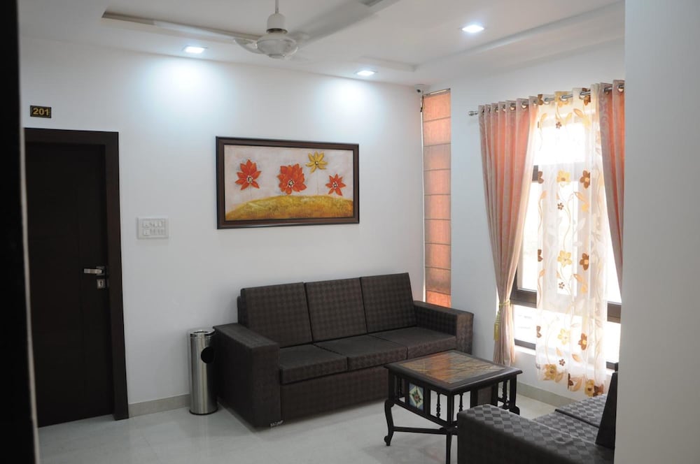 Фото Hotel Aradhya Jaisalmer