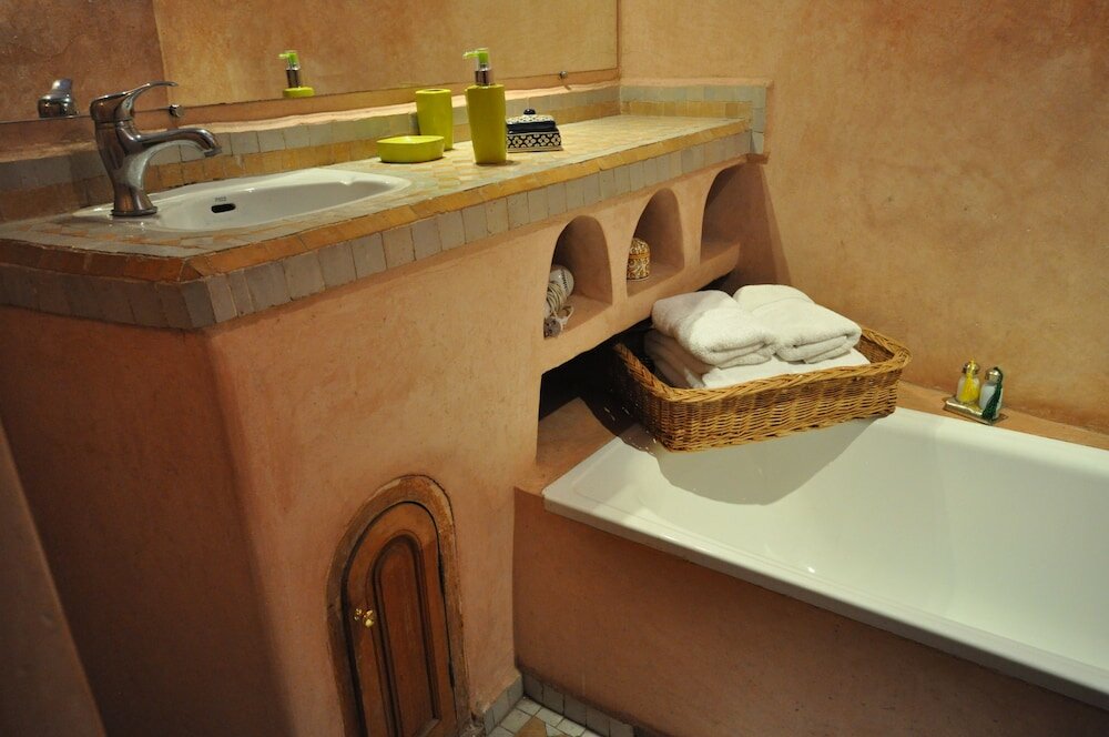 Фото Riad Le Sucrier De Fès