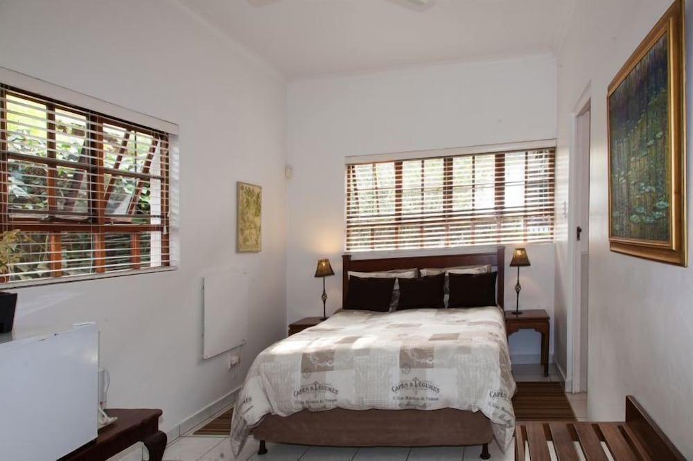 Фото Rivendell Bed and Breakfast