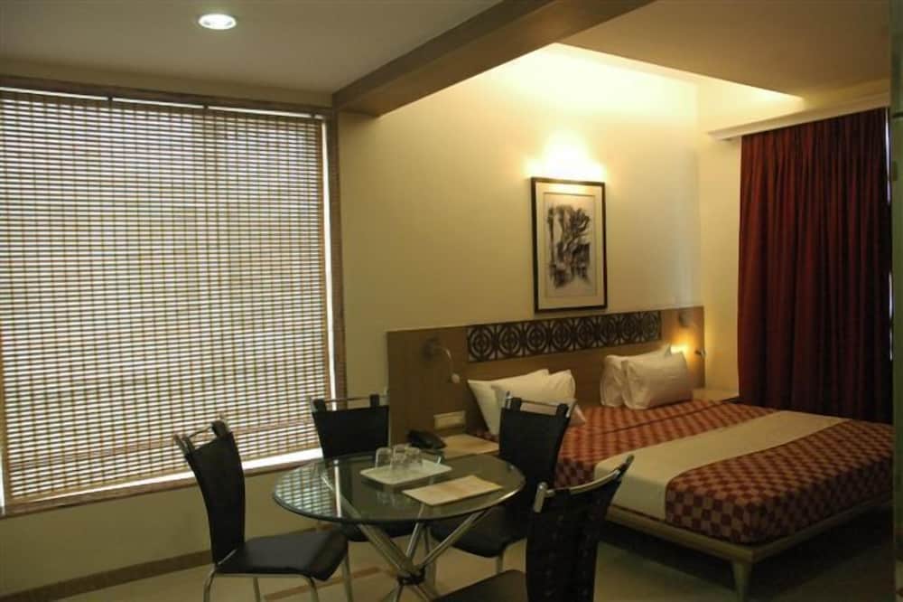 Фото The UniContinental - Campus Accommodation