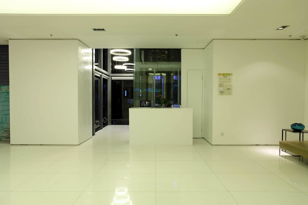 Фото Colour Inn Shenzhen Dongmen Branch