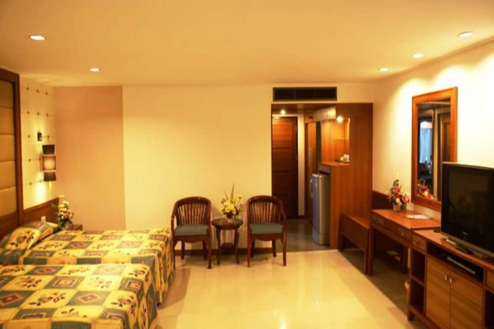 Фото Royal Twins Palace Hotel