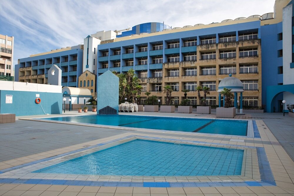 Фото The St. George’s Park Hotel