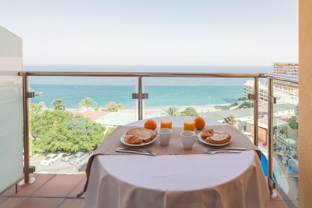 Фото Hotel Ritual Torremolinos - Adults only