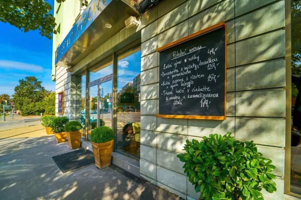 Фото Plaza Prague Hotel - Czech Leading Hotels