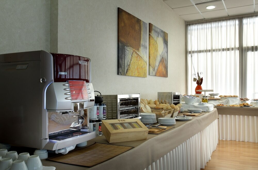 Фото Exe Sevilla Palmera