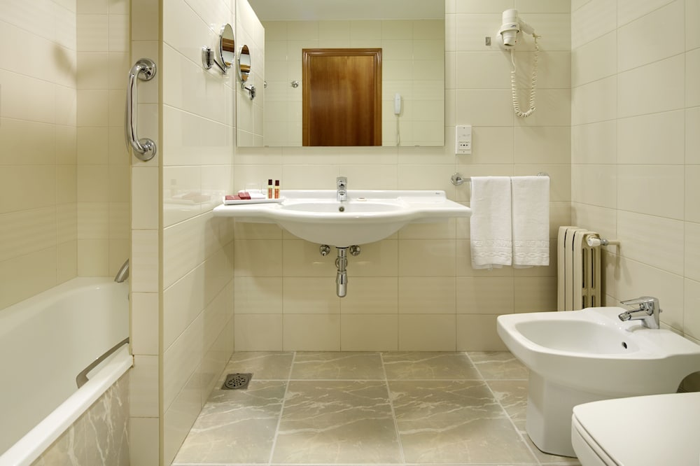 Фото Hotel Blanca de Navarra