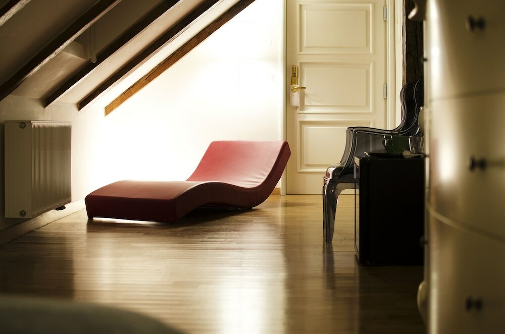 Фото Dolce Vita Suites Hotel