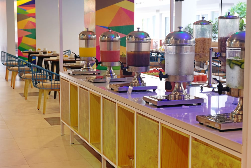 Фото Kuta Beach Club Hotel