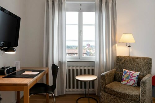 Гостиница Hotel Bishops Arms Strängnäs в Стренгнесе