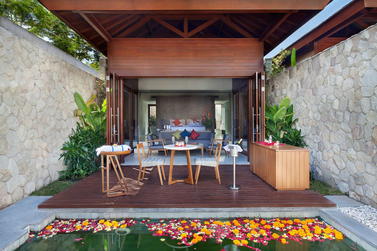 Фото Wyndham Tamansari Jivva Resort Bali