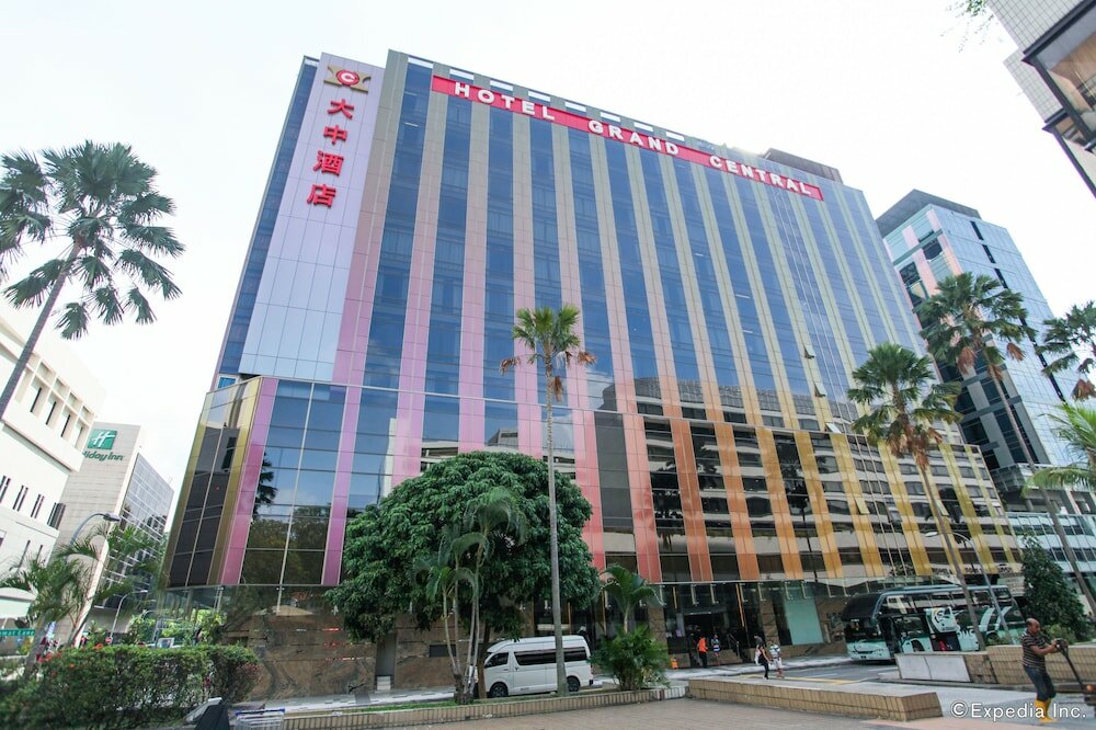 Фото отеля 1