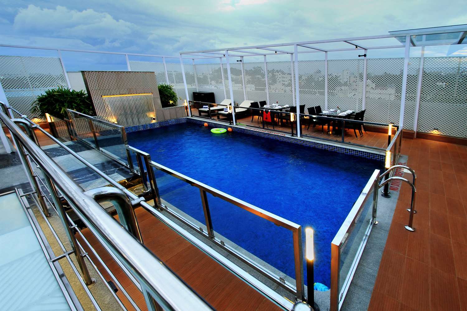 Фото Comfort Inn Insys