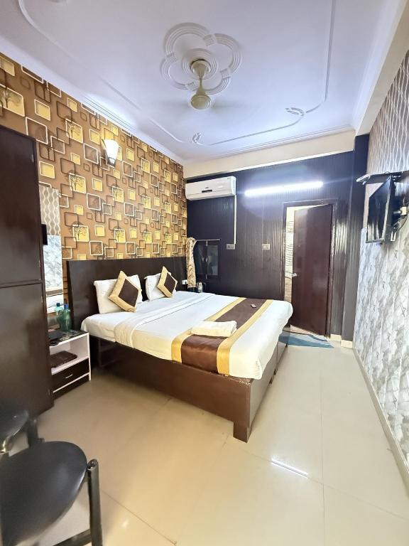 Фото Vaccinated Staff- Oyo Flagship 117 Assi Ghat Bhu