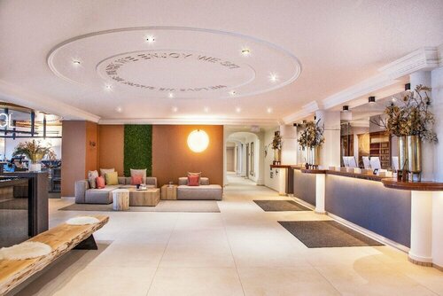 Внешний вид отеля Victoria Hotel & Residence в Оллоне, фото 2