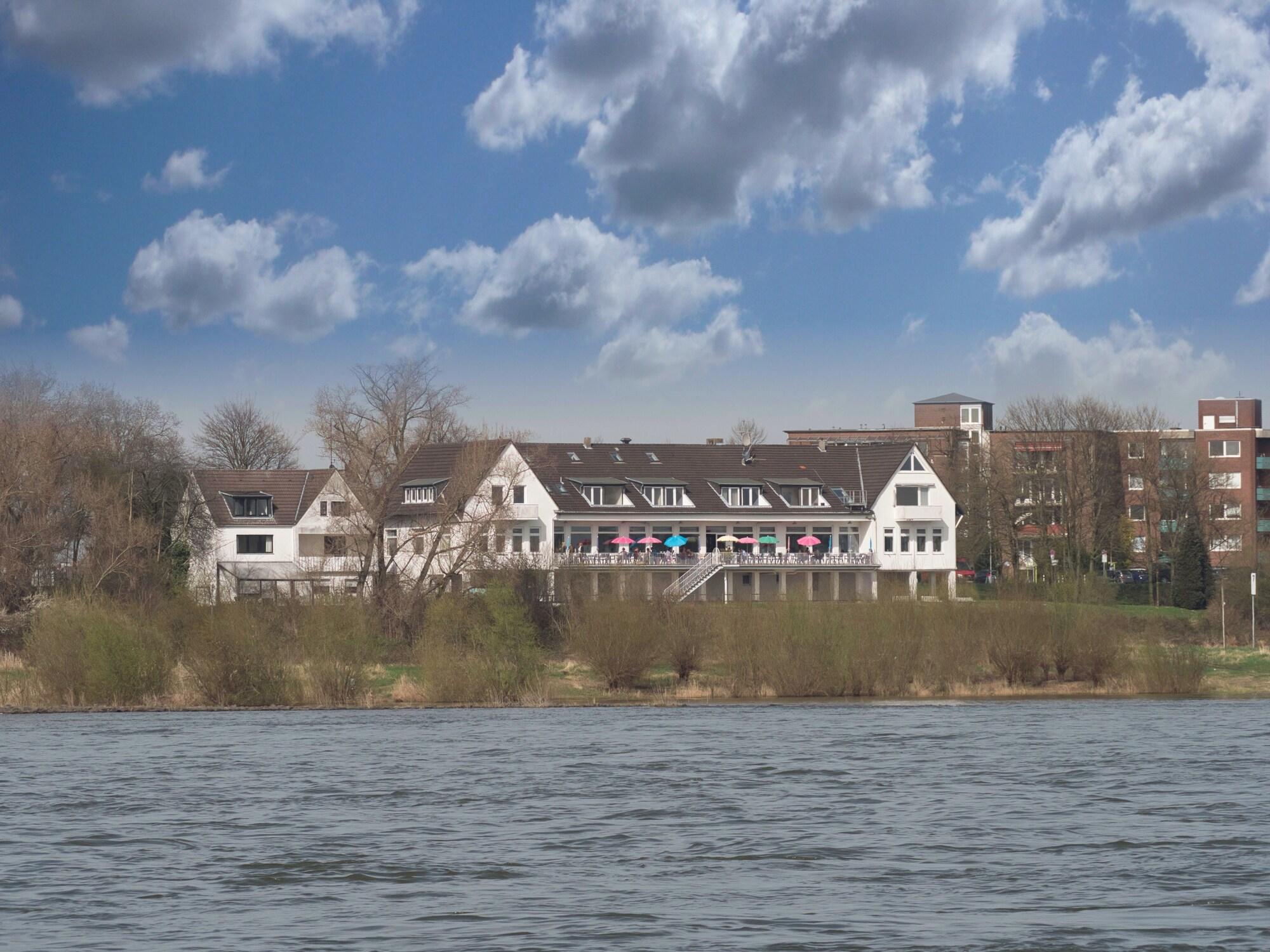 Фото Hotel Fährhaus