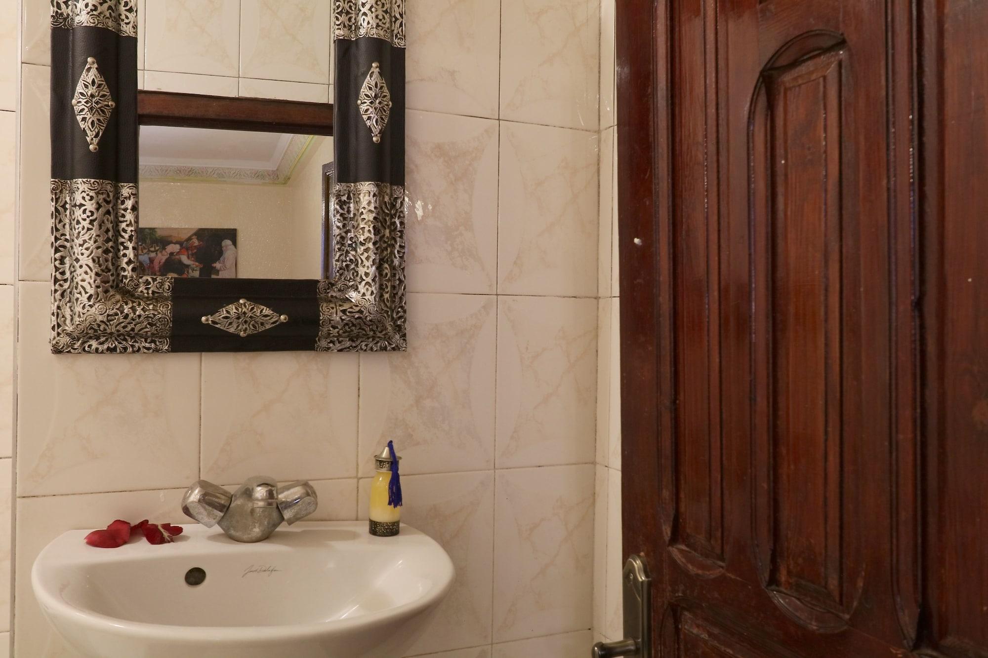 Фото Hôtel & Riad Hayat