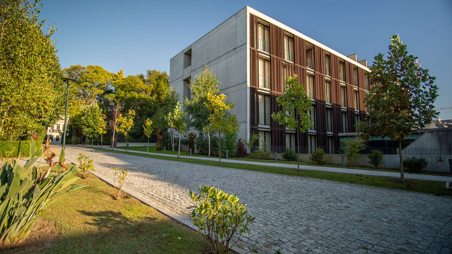 Фото Boeira Garden Hotel Porto Gaia, Curio Collection by Hilton