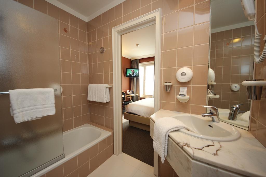 Фото Astoria Hotel Gent