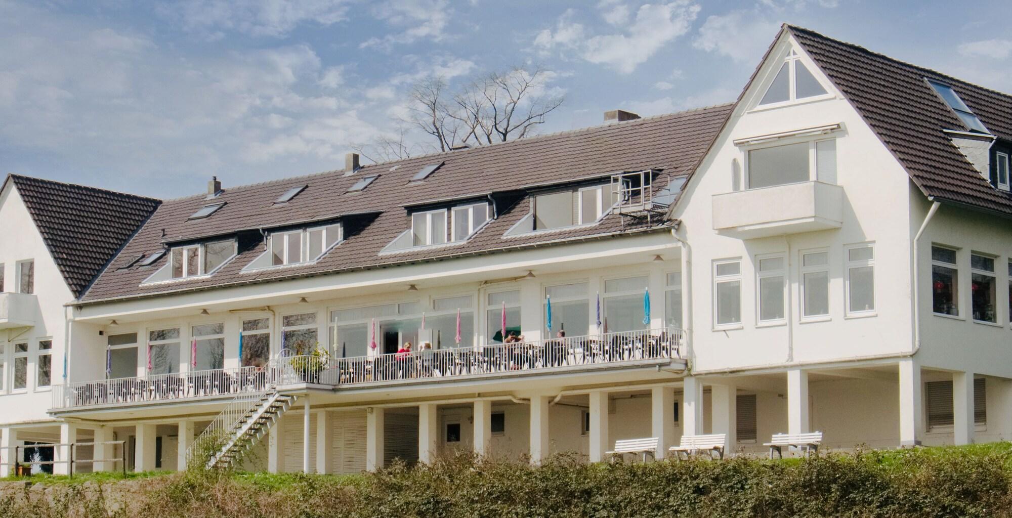 Фото Hotel Fährhaus