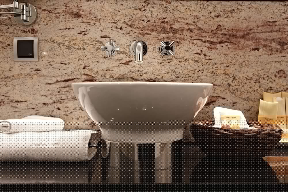 Фото Metropolitan Hotel by Flemings