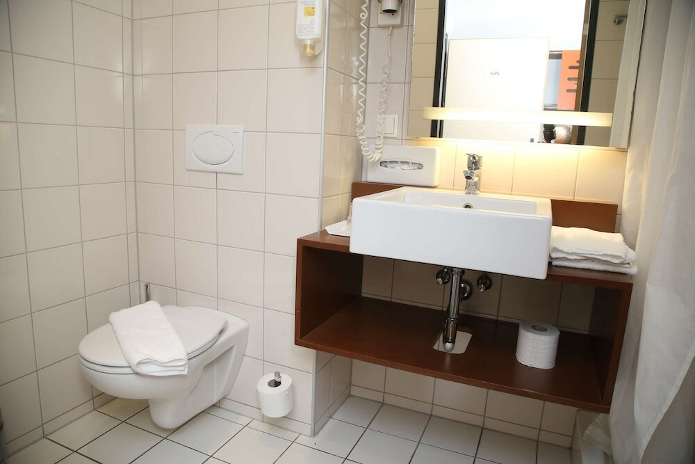 Фото Kyriad Vienna Altmannsdorf