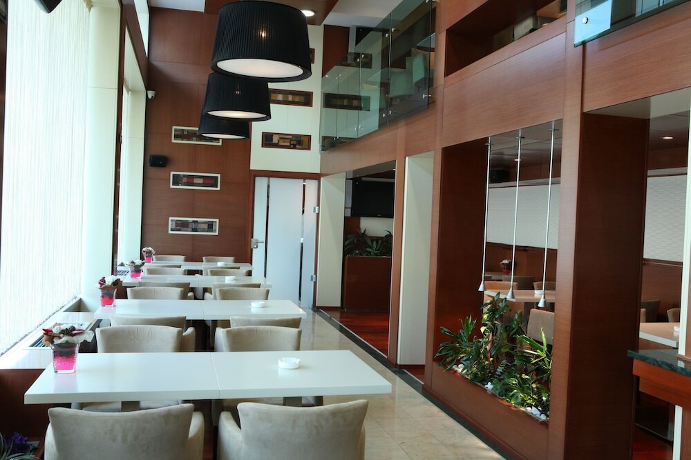 Фото Hotel Aleksandar