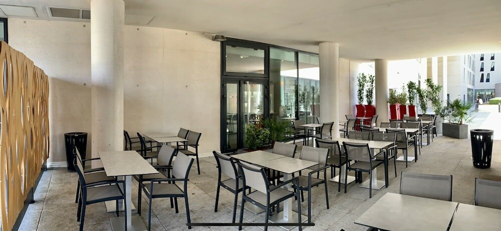 Фото Novotel Suites Marseille Centre Euromed