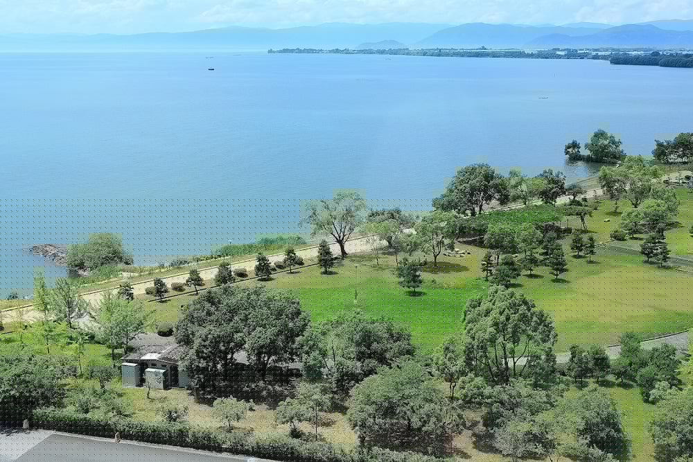 Фото Grand Mercure Lake Biwa Resort & SPA