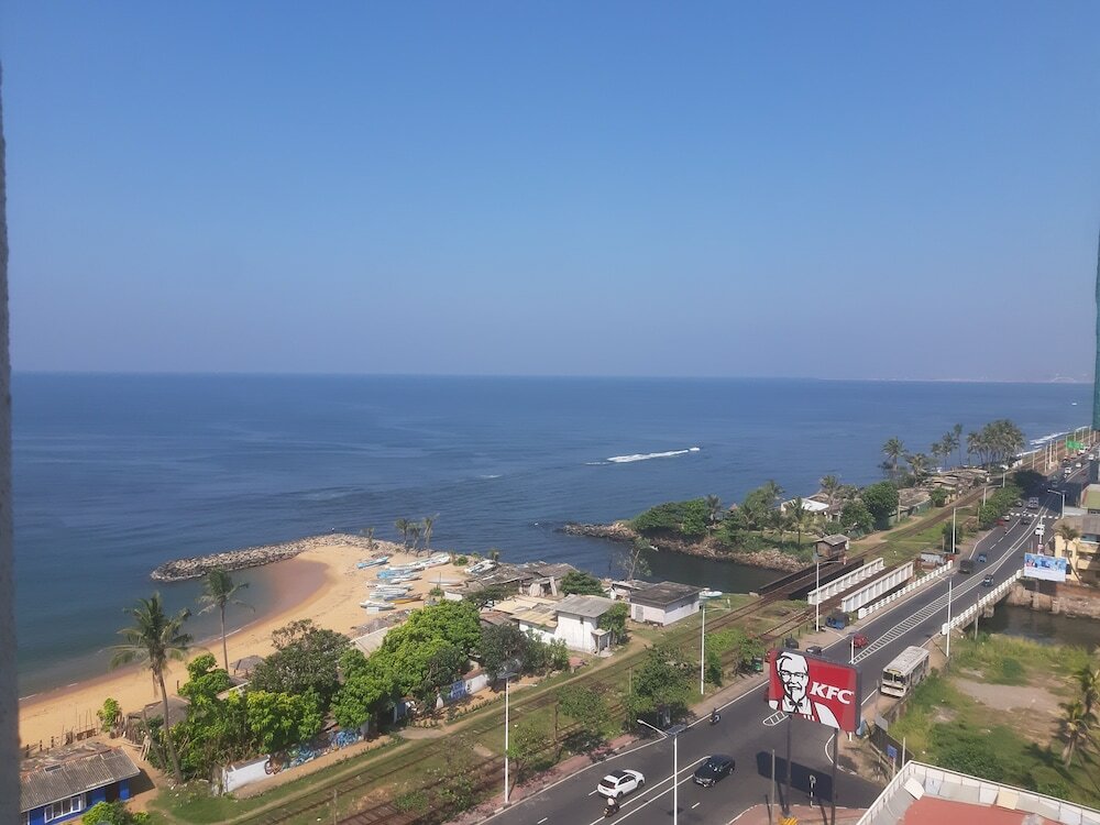 Фото Global Towers Hotel & Apartments